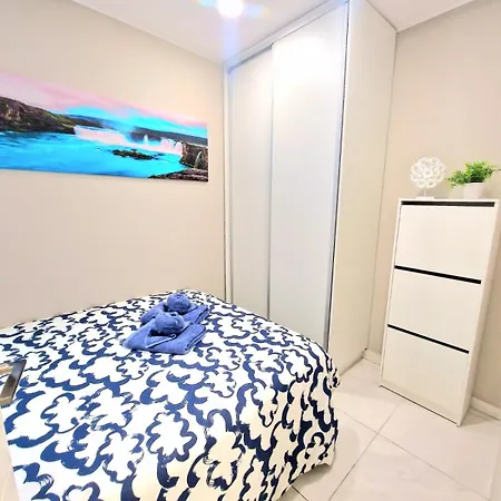 Nicole En El Centro De Appartement